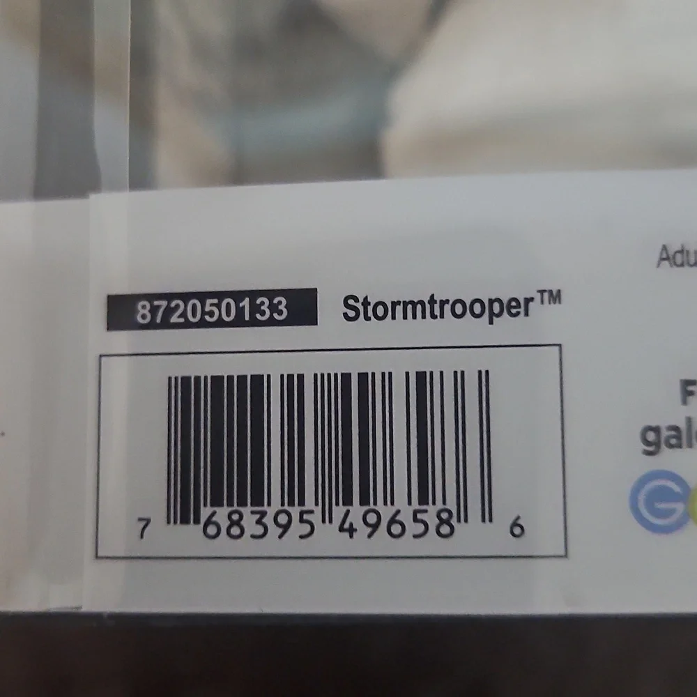 Star Wars Black and White Stormtrooper Goblet - Picture 4 of 11